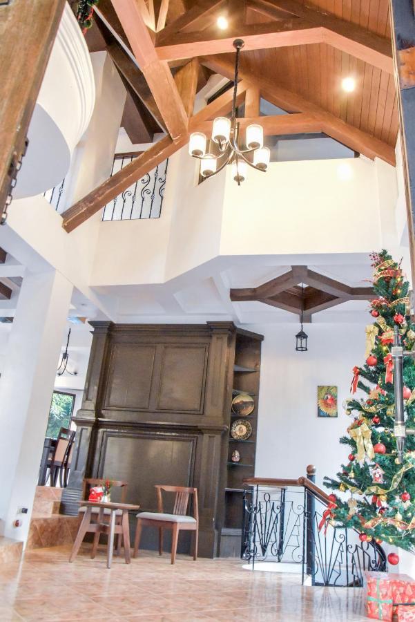 El Castillo Bed And Breakfast Angono Экстерьер фото