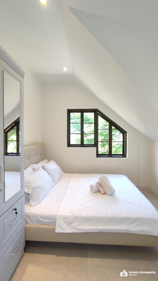 El Castillo Bed And Breakfast Angono Экстерьер фото