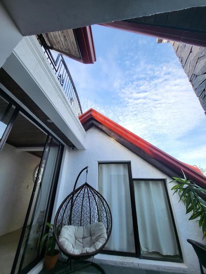 El Castillo Bed And Breakfast Angono Экстерьер фото